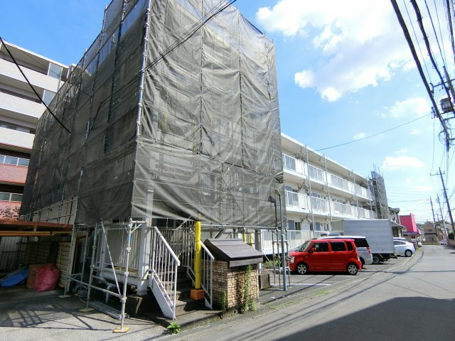 ピースパルマンションの外観