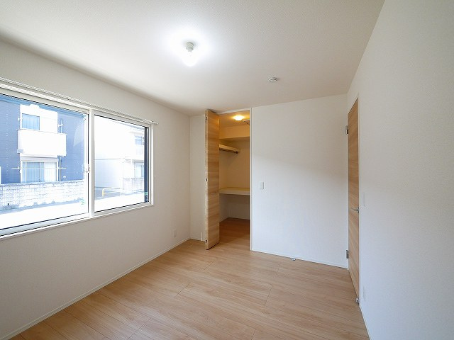 ウインドウIIの収納|収納があります