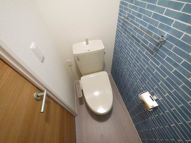 ウインドウIIのトイレ|コンパクトで使いやすいトイレです