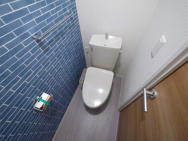 ウインドウIIのトイレ|ゆったりとした空間のトイレです