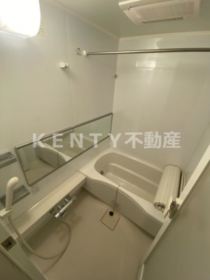 【浴室】 | ル・パサージュ | コンパクトで使いやすいお風呂です