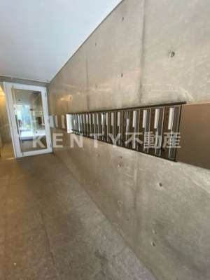 【ロビー】 | ル・パサージュ | 清潔なロビーです