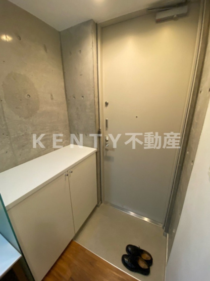 【玄関】 | ル・パサージュ | 落ち着いた玄関です