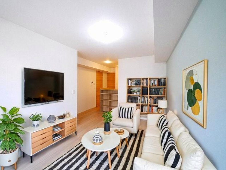 ウインドウIIの居間・リビング|CGで家具等を配置したもので家具等は含まれません