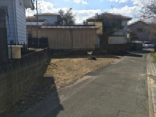 高知市長浜　中古戸建ての駐車場