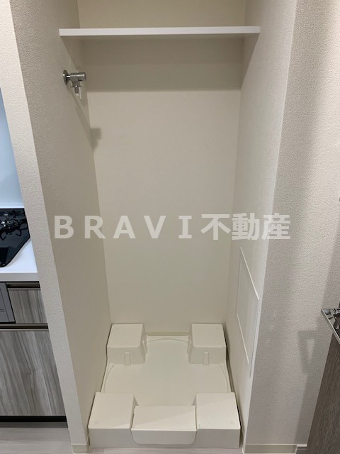 プレサンス森ノ宮 THEゲート　BRAVI不動産の設備|【プレサンス森ノ宮THEゲート】洗濯パン