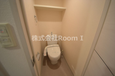 【トイレ】 | アーバネックス大阪城WEST | 清潔感のあるトイレです