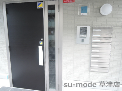 【エントランス】 | メゾンヴィラ栗東