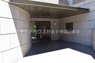 【エントランス】 | キャメロット上永谷
