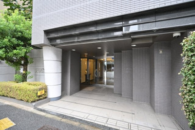 【エントランス】 | アクティヴュー新宿