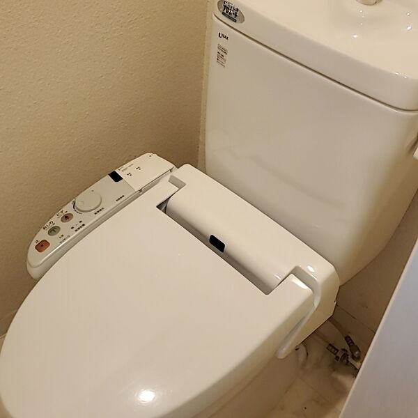 コモド御所南のトイレ