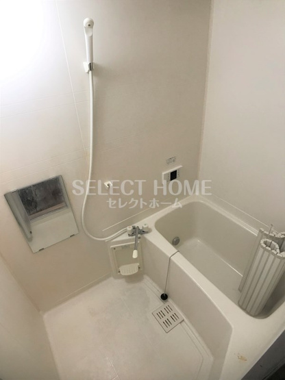 【浴室】 | ジュネスサードニックスビー | きれいなお風呂です