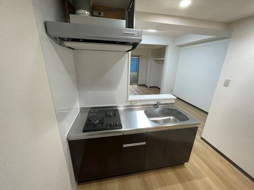 ルーミー甲南山手のキッチン