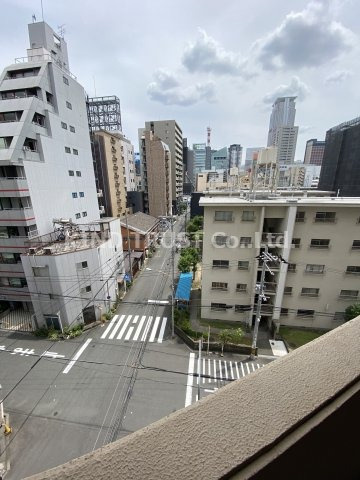 ライブコート北梅田の展望