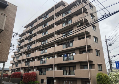 【外観】 | マイキャッスル高尾　グリーンステージ | 街並みに馴染む佇まいが素敵ですね。
