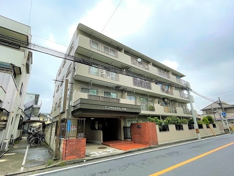 エンゼルハイム矢向　(鶴見区江ケ崎町）の外観|物件の外観です　エンゼルハイム矢向　新規スケルトンリフォーム　買い物便利　3LDK　1983年04月築　