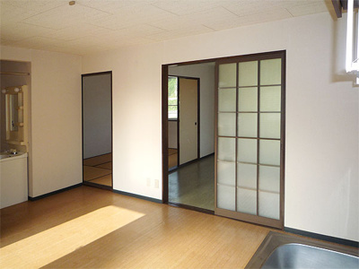 【居間・リビング】 | ムーランハイツ