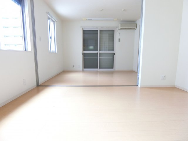 ビアンコフォレスタの居間・リビング