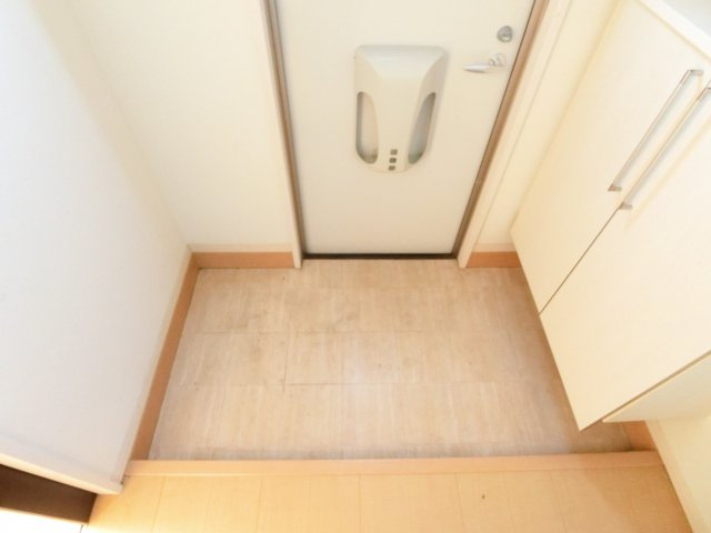 ビアンコフォレスタの玄関