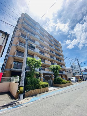 ダイアパレス二日市の外観