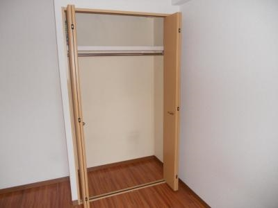 レーベンなぎの宮の収納|クローゼット