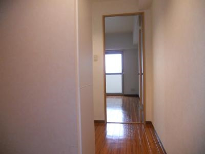 レーベンなぎの宮の展望|玄関から～