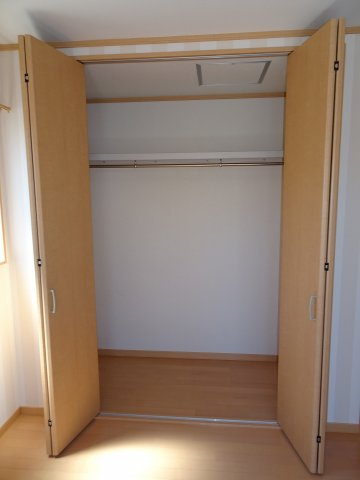 中古戸建　大東市灰塚5丁目（平成18年築）の収納