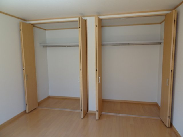 中古戸建　大東市灰塚5丁目（平成18年築）の収納