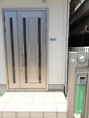 中古戸建　大東市灰塚5丁目（平成18年築）の外観