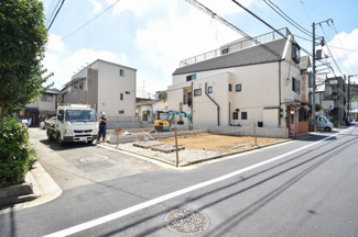 【外観】 | 現地見学や資料請求などお気軽にお問合わせ下さい。
周辺環境とあわせて現地ご案内致します。