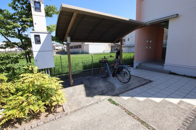 【その他共用部分】 | ビアンコフォレスタ | 駐輪場
