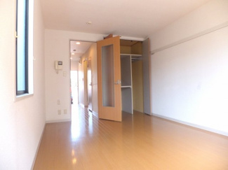 【寝室】 | ブルーベリーコート