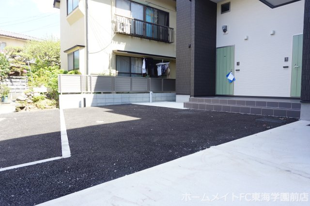 熊本市西区池田１丁目のアパートの駐車場