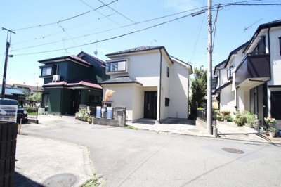 【前面道路含む現地写真】 | 海老名市上今泉３丁目　中古戸建て『リフォーム済み』 【仲介手数料無料】