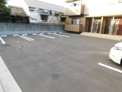 【駐車場】 | ラ・ネージュ