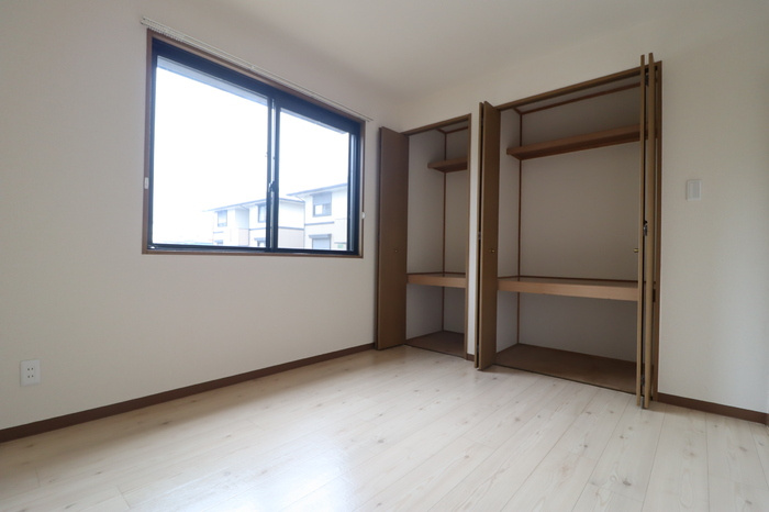 ドリームシティAの洋室