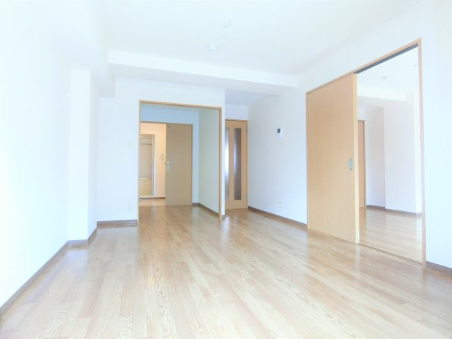 【居間・リビング】 | エルロード住吉7号館