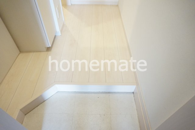 熊本市中央区春竹町大字春竹のアパートの玄関