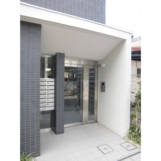 【エントランス】