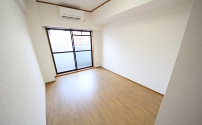 【洋室】 | ノルデンハイムリバーサイド天神橋