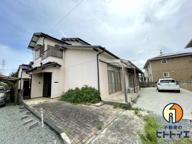 長浜戸建てのエントランス