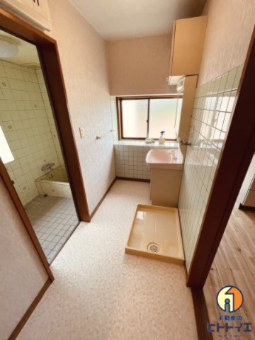 長浜戸建ての洗面所