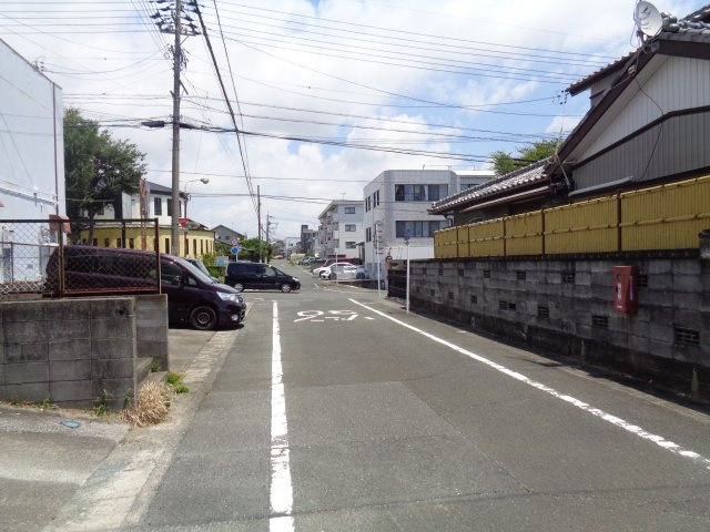 佐鳴台3丁目51-2貸家の周辺