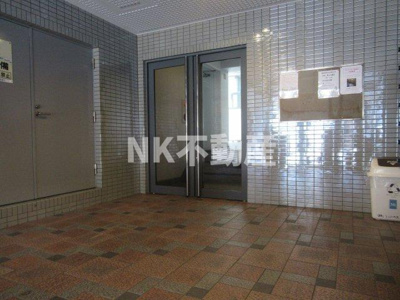 【エントランス】 | エトワールハイム川本（八戸ノ里賃貸） | 毎日通るエントランスはこのようになっています