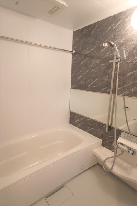 フジヴェール　七番館の浴室