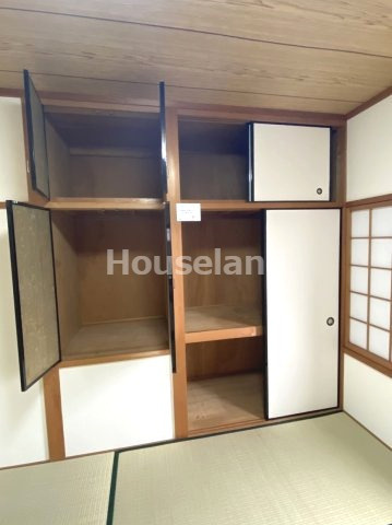 北島ハイツの収納