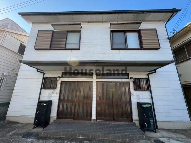 北島ハイツのエントランス