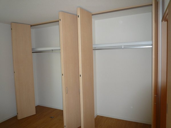 桂荘の収納|寝室クローゼット