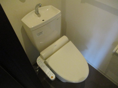 【トイレ】 | スプリング・ソナタ