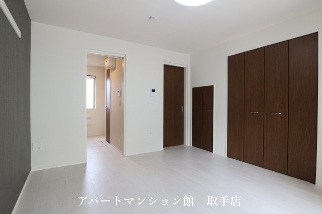 ラ・シーヌⅡの居間・リビング